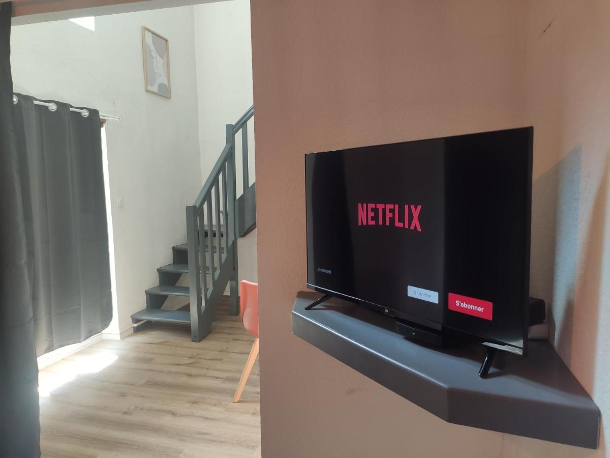 Superbe Appartement Au Coeur Du Centre Ville カルカソンヌ エクステリア 写真